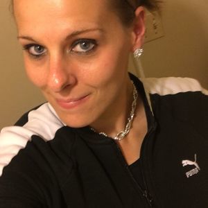 Meet your Posher, Desiree